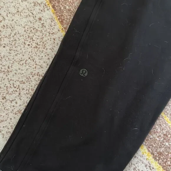 Lululemon joggers   - Picture 4 of 5